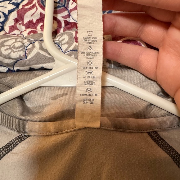 Under Armour fleece lined quarter zip - Picture 5 of 5